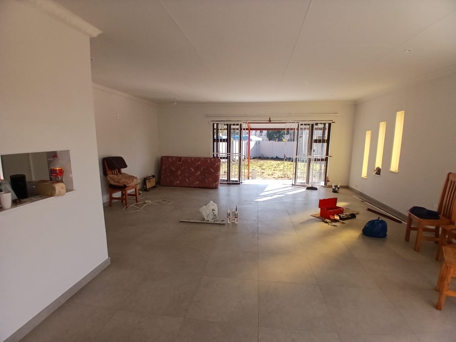 To Let 4 Bedroom Property for Rent in Pellissier Free State